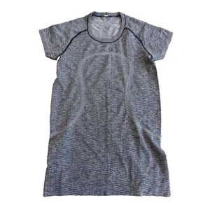 Lululemon Swiftly Tech Short Sleeve Crew Gray Speckled Black White Size 8 thumbnail 2