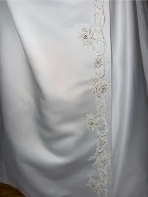 Beautiful Vintage 90s Mary’s Bridal Strapless Wedding Gown thumbnail 2