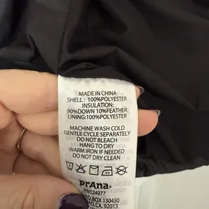 Prana Milly Quilted Puffer Vest Size Small Down Insulated Full Zip Black thumbnail 6