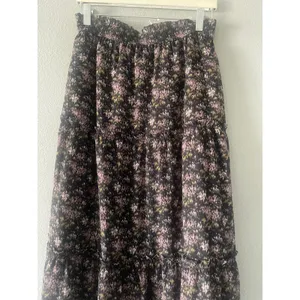 Madewell Crinkle Georgette Tiered Maxi Skirt in Blurred Blooms thumbnail 6