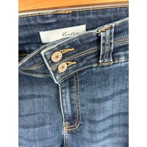 KanCan Estilo bootcut stretch dark wash double button high waist jean women’s 28 thumbnail 3
