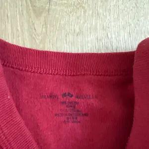 Brandy Melville J Galt Deer Baby Tee Shirt Size OS in Red thumbnail 3