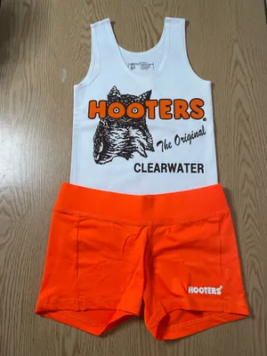 New Hooters girl Uniform tank and shorts Outfit size Xs/Xxs thumbnail 1