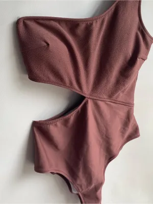 Cupshe cutout one shoulder textured one piece swimsuit mauve-brown Large thumbnail 4
