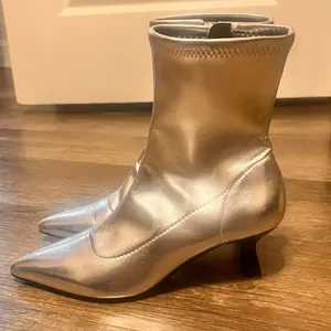 Nordstrom NEW Metallic Booties thumbnail 2
