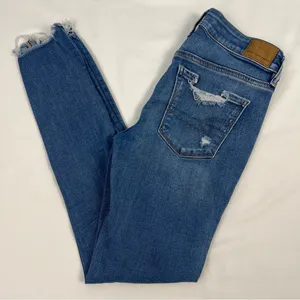 American Eagle Distressed Skinny Jeans, Size: 4 Regular thumbnail 1