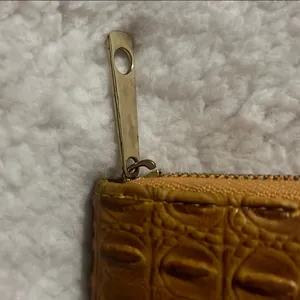 Ostrich‎ Faux leather Brown Textured Wallet thumbnail 4