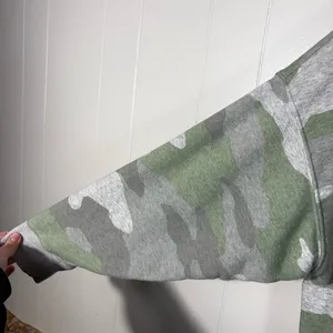 Aerie Green Camo Camouflage Oversized Fleece Quarter Zip Sweatshirt Lounge Med M thumbnail 2