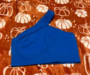 Amazon seamless one shoulder sports bra thumbnail 4