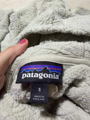 Patagonia women’s diamond capra hoody small thumbnail 5