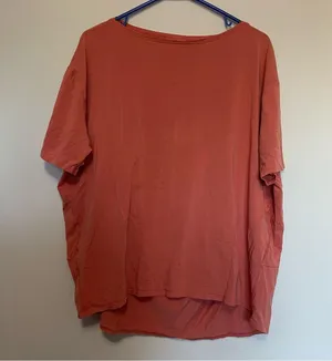 Lululemon Tee thumbnail 2