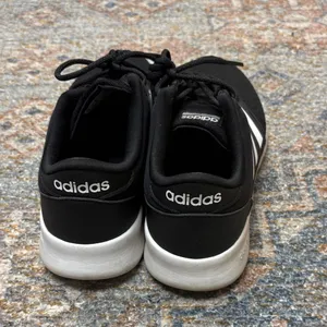 Adidas Cloudfoam Black and White Athletic Shoes thumbnail 4