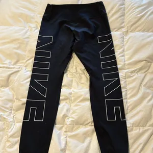 Nike leggings thumbnail 4