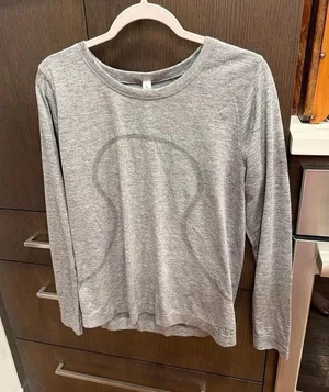 lululemon Swiftly Tech‎ Long Sleeve Shirt in a heathered gray 10 thumbnail 1