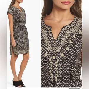THML Black and Cream Embroidered Printed V-Neck Shift Dress with Tie size small thumbnail 3