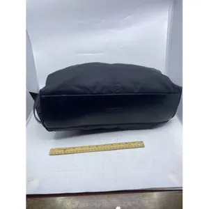 Coach Xl Black Nylon Shoulder Bag thumbnail 4