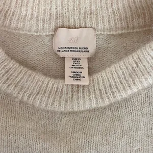 H&M Oversized Mohair Blend Sweater thumbnail 3