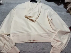 Alo Yoga Cropped Hoodie medium thumbnail 2