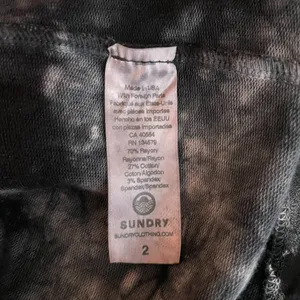Sundry Women 2 Black Gray Tie Dye French Terry Skirt Athleisure Comfort Beach thumbnail 7