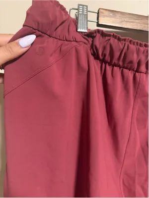 Lululemon Stretch Luxtreme High-Rise Jogger Mulled Wine- Size 14 thumbnail 3