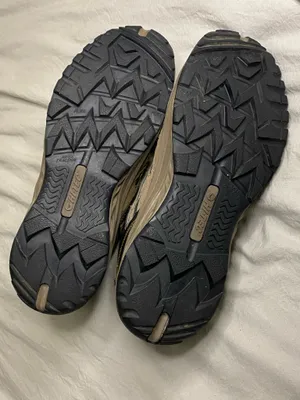 Hi-Tec hiking shoes in US 11M. Leather and man-made upper with mesh panels. #hiking #outdoor thumbnail 6