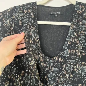 Patrizia Pepe Ditsy Floral Tie Front‎ Flowy Short Sleeve Dress thumbnail 8