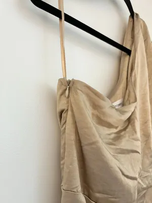 Six Stories One Shoulder Satin Bridesmaid Dress in Champagne US Size 10 thumbnail 13