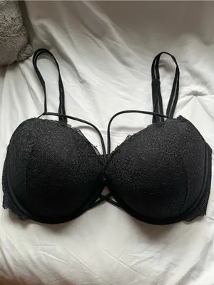 Victoria’s Secret PINK Strappy bra size 36DD thumbnail 2