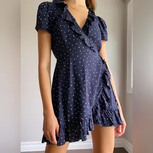 SUNDAY Best New Ruffle Wrap Dress -XXS thumbnail 2