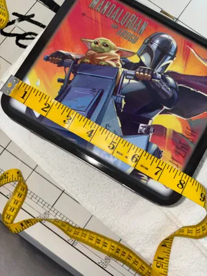 Bath & Body Works The Mandalorian & Grogu Collab Metal Lunch Box NWT thumbnail 5