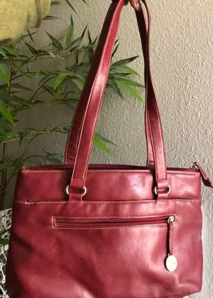 1990s vibrant red CARRYLAND leather shoulder hand rectangular bag purse thumbnail 1