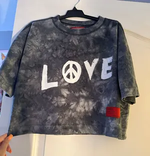 CHNGE crop top thumbnail 1