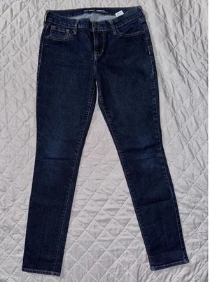 Old Navy Women's‎ Dark Wash Mid Rise Blue Denim Size 6 NWT thumbnail 1