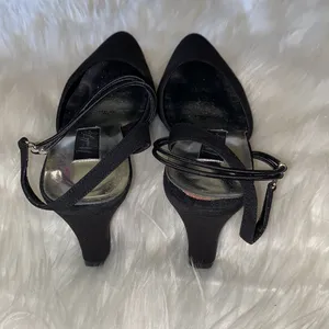 NightLife Black Heels Size 8 thumbnail 3