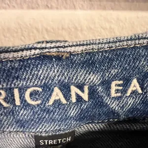 American Eagle Outfitters Distressed High-Rise Blue Jeans thumbnail 3