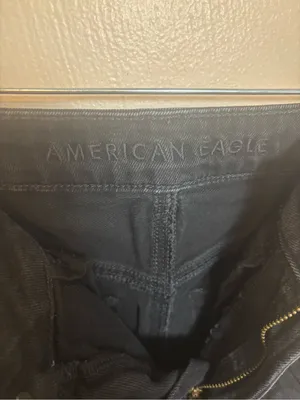 American Eagle Black High Rise Ripped Distressed Ankle Mom Jeans Womens 00 thumbnail 4