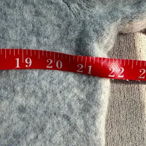 Vince Grey Alpaca Blend Fuzzy Crew Neck Sweater‎ Large L/G Heathered Knit thumbnail 4