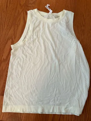 Light Green Lululemon Tank thumbnail 1