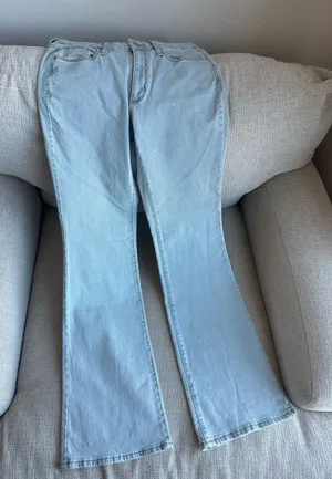 High rise flare jeans thumbnail 1