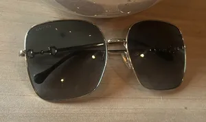 Gucci Horsebit Square-Framed Sunglasses thumbnail 1