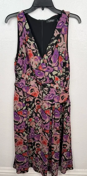 Lauren Ralph Lauren Dress Size 12 Black Floral Fit & Flare V-Neck Sleeveless thumbnail 1