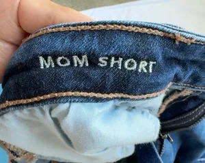 American Eagle Mom Short Size 12 High Rise Blue Stretch Denim Frayed Hem Shorts thumbnail 11