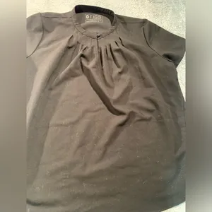 Figs black scrub top small thumbnail 3