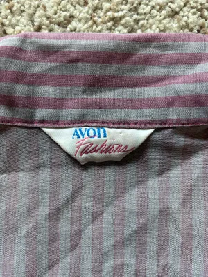 Vintage 80s Button thumbnail 3