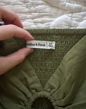 Abercrombie Crop Top thumbnail 4