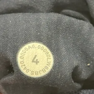 Lululemon Beyond The Studio Crop Pants Women's Size 4 Navy Blue Athletic thumbnail 5