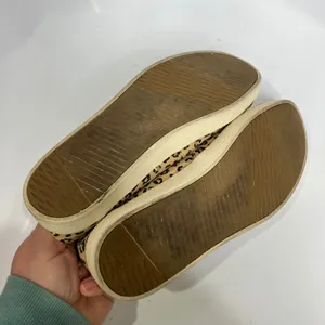 Toms Avalon animal print slip on loafers sneakers women's size 8 casual‎ neutral thumbnail 7