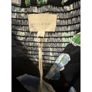 Mello Day Floral Midi Dress Size‎ Large thumbnail 6