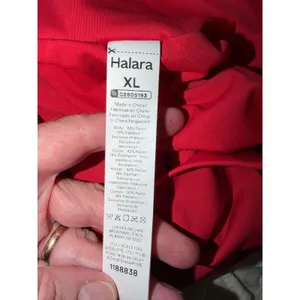 Halara High Waisted Activewear Shorts Hot Pink XL Nylon Elastane Back Pocket thumbnail 3
