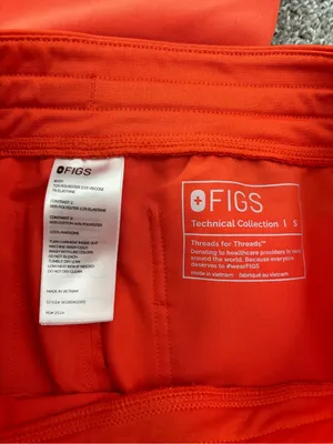 FIGS Scrub Set thumbnail 5